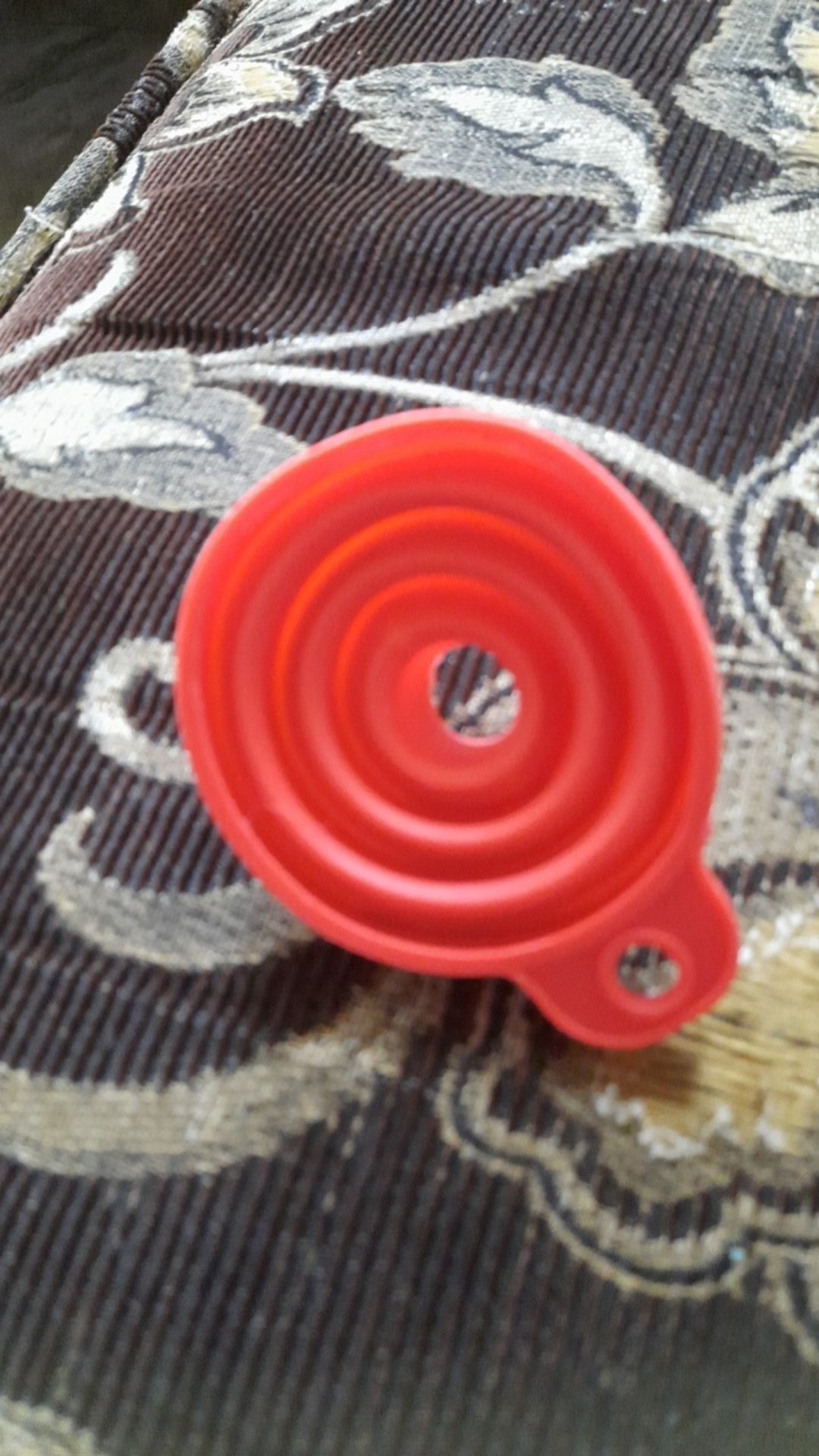 Corong Minyak Lipat Silikon