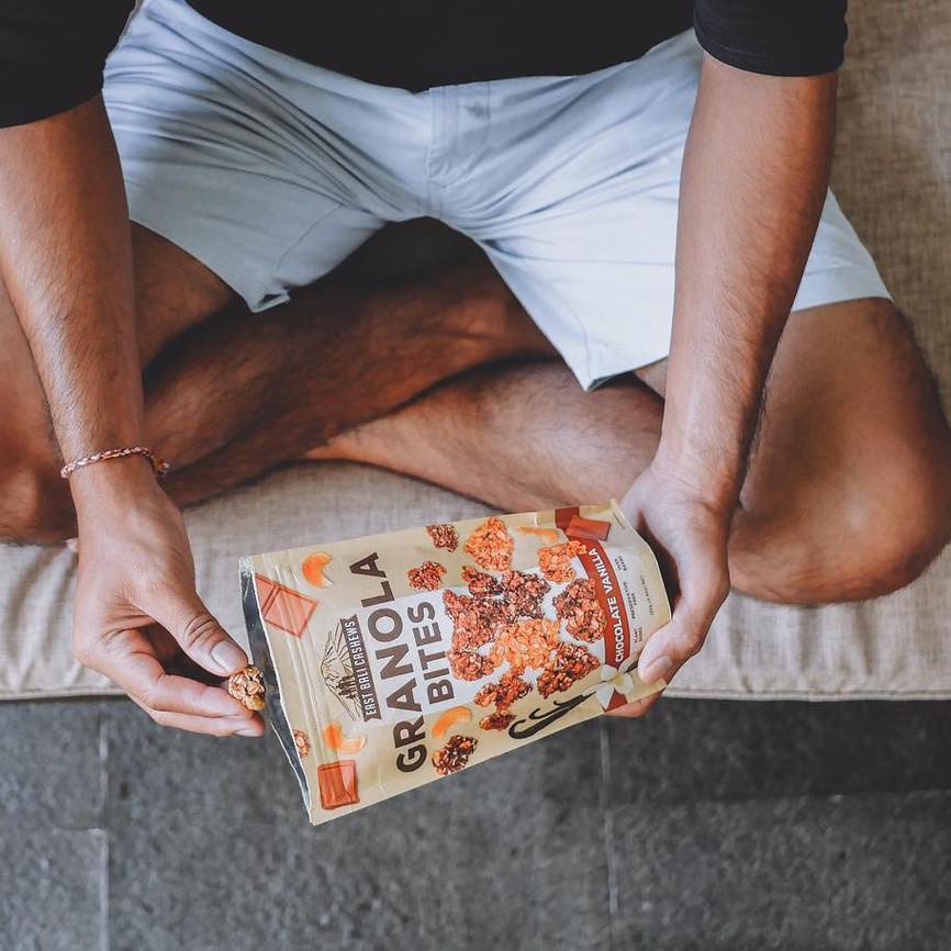 

Terlaris!! EAST BALI CASHEWS GRANOLA BITES SNACK CEMILAN SEHAT | KACANG METE MEDE GGD