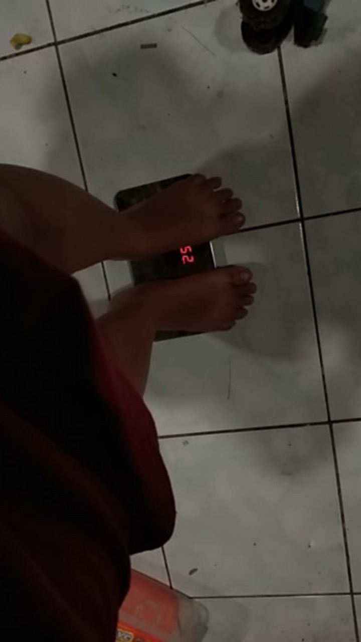 Timbangan Badan Digital Mirror Scale