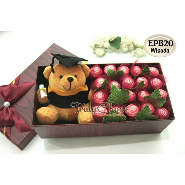

Trulychoco - Hadiah Wisuda Cokelat rose dan Boneka