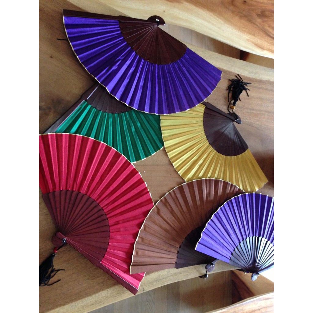 Kipas srikandi polos 30 cm