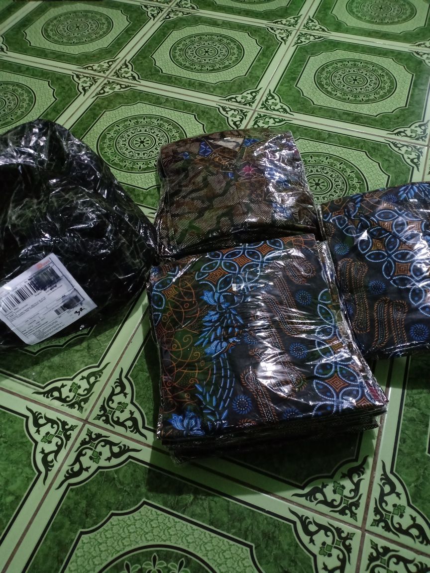 Maura Couple - Sania Ruffle Batik Couple Ori Ndoro Jowi Garansi Termurah Shopee -  Batik Modern Solo