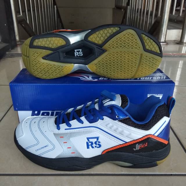 Sepatu badminton RS jf 861