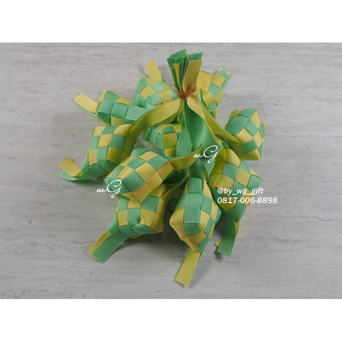 

Hiasan Idul Fitri - Ketupat - Hijau Tosca; Lebar 1.2cm; 1 Pack 12pcs