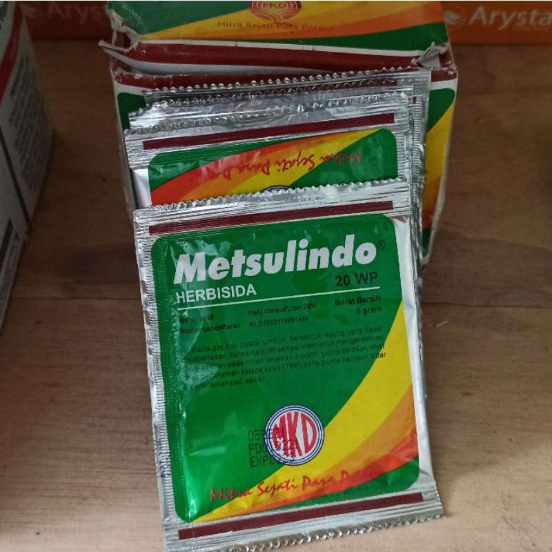 Herbisida selektif padi daun lebar metsulindo 20WP hijau 5gram 5gr