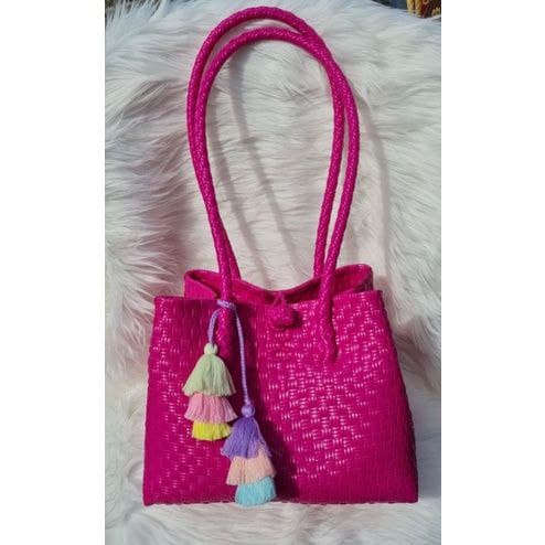 TAS JALI POLOS MEDIUM (M) PREMIUM BAHAN TEBAL-TAS ANYAMAN-TAS ANYAMAN PLASTIK-TAS ANYAM-TAS ANYAMAN PLASTIK PREMIUM-TAS-TAS SELEMPANG-TAS BAHU-TOTEBAG-TAS WANITA-TAS SELEMPANG WANITA-TAS JALI-TAS JALI ANYAMAN PREMIUM-TASS JALI MINI-TAS AJALI PREMIUM