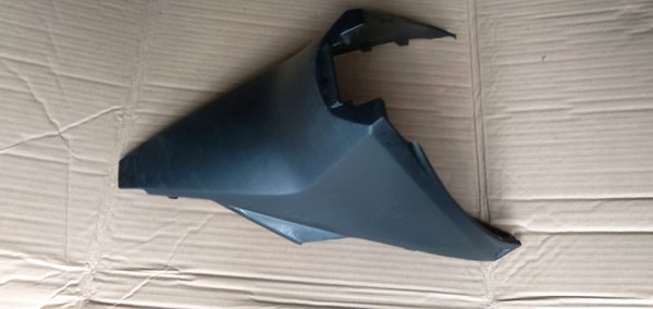 Tutup mesin Honda vario 150 new Original Cover jok . cover tutup mesin