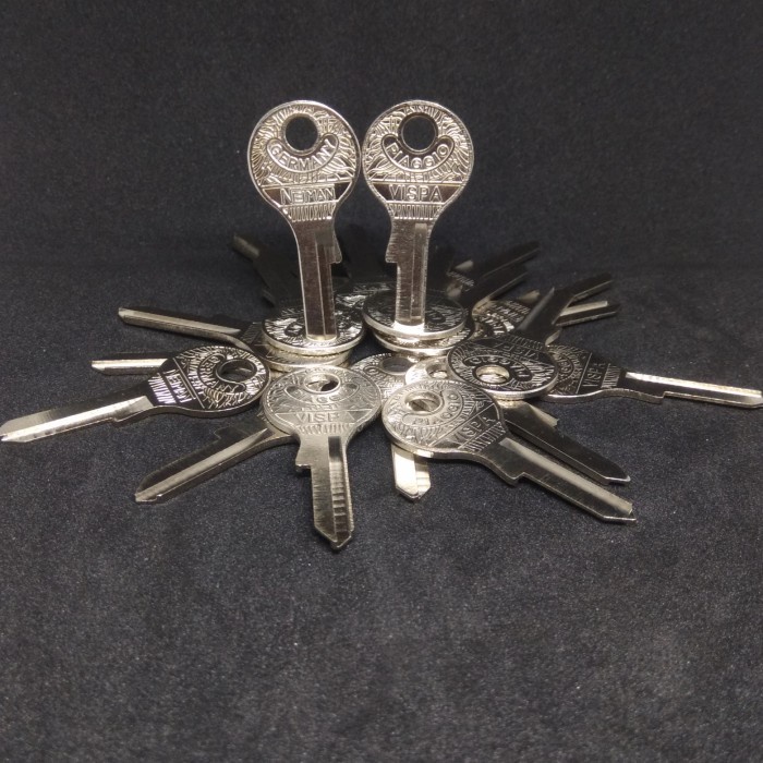 anak kunci stang bagasi Vespa bahan kunci stang bagasi vespa