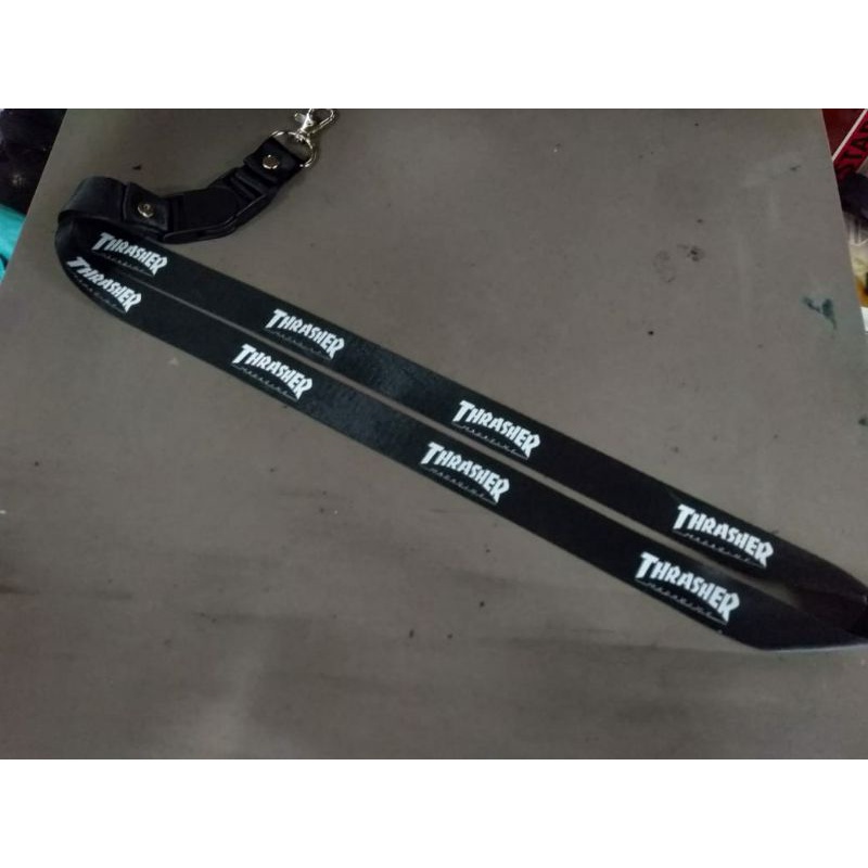 

lanyard THRASHER/ tali lanyard band gantungan leher name tag id card / pods / brand lokal