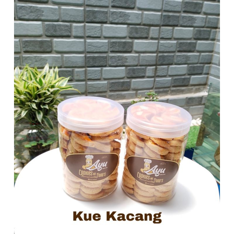 

Kue kacang / kue kering