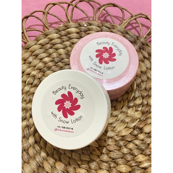 SNOW LOTION (AMPUH MEMUTIHKAN DALAM 10HARI) PUTIH SEPERTI SUNTIK PUTIH DOSTING PUTIH INSTAN DAN CEPA