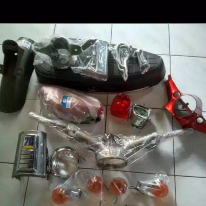 Paket Body Bodi Honda C70 Bekjul Minti Stang Stir C70 Jok C70 Spakbor Belakang C70 Lampu Depan C70 C