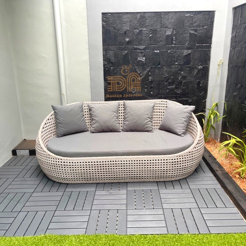 Sofa Outdoor Taman