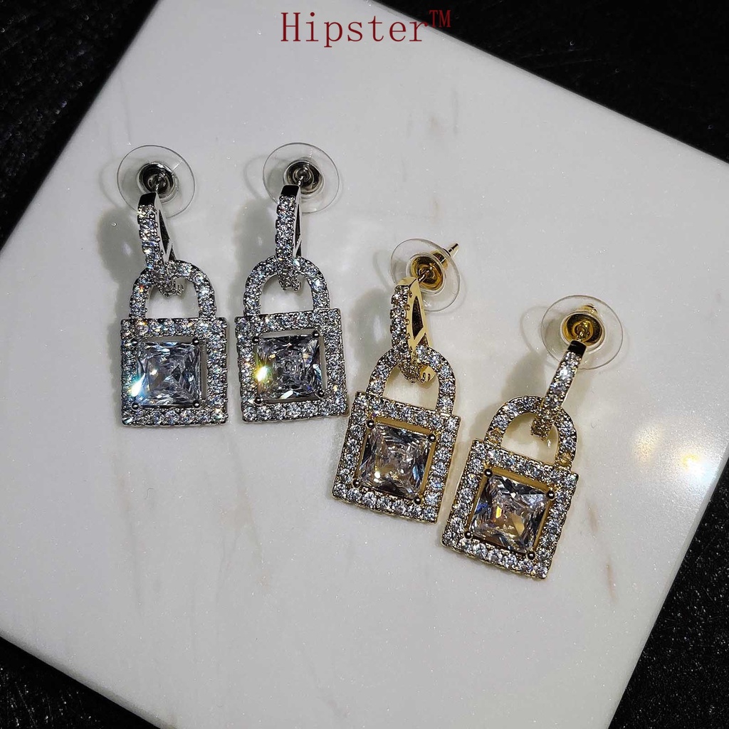 Hot Sale Fashion Design Cool Style Personality Ins Micro-Inlaid Diamond Lock Ear Studs