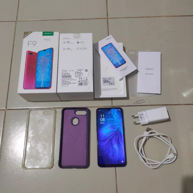 HP OPPO F9 4/64 GB BIRU FULLSET SECOND EX. GARANSI RESMI