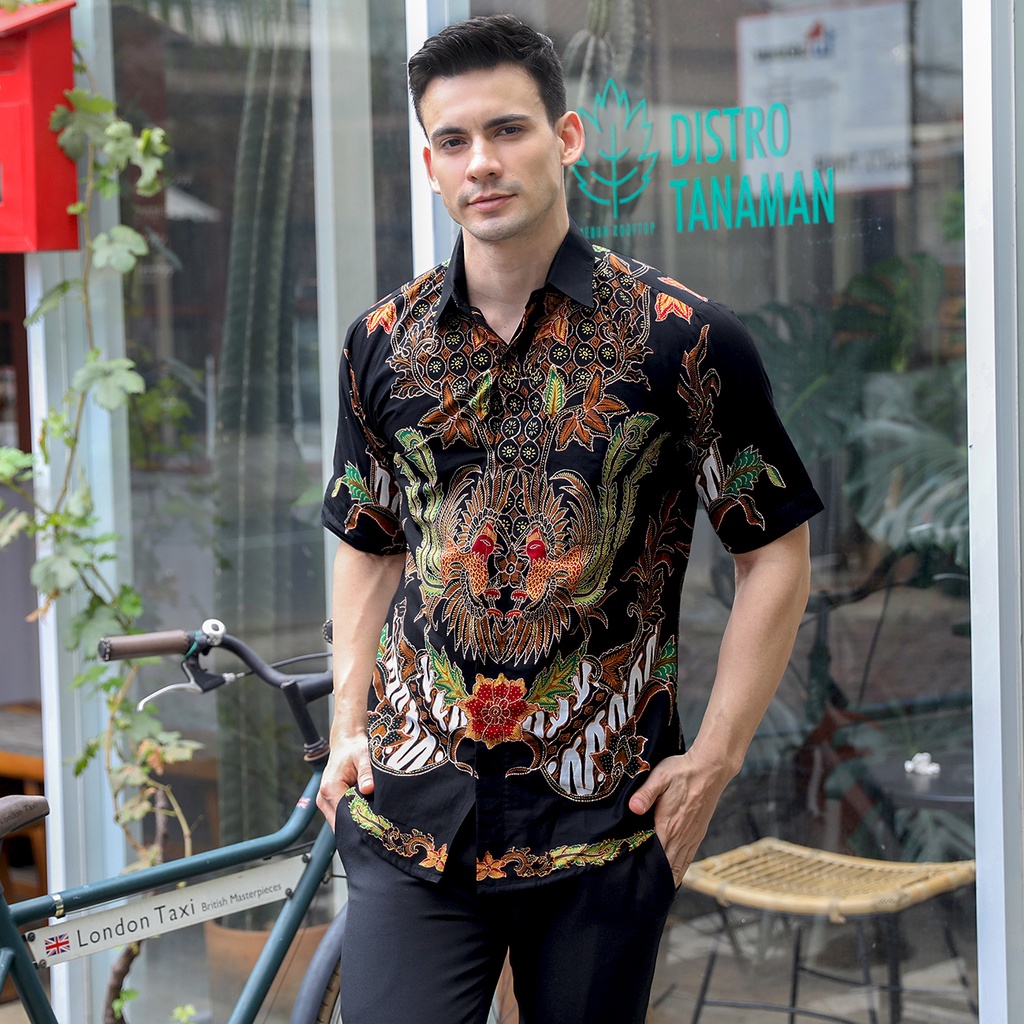 KEMEJA BATIK PRIA Casanova Slimfit Lengan Pendek Premium Elegant Hitam Orange Hijau Putih 723768 Cap 72 - Baju Kemeja Atasan Pakaian Setelan Batik Pria Cowok Laki Laki Remaja Keluarga Kantor Lengan Panjang Modern Slimfit Slim Fit Premium Kekinian