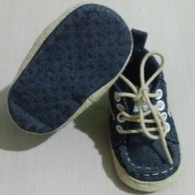 Preloved sepatu bayi aixuan