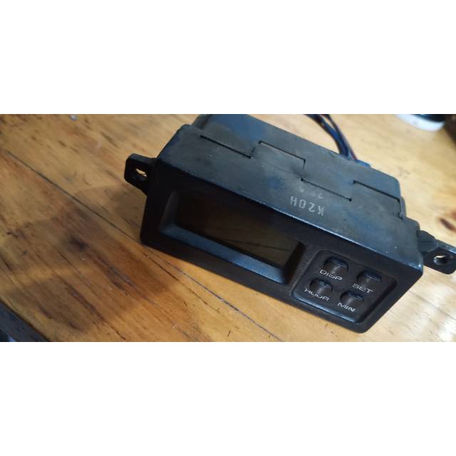 jam digital mobil timor sohc