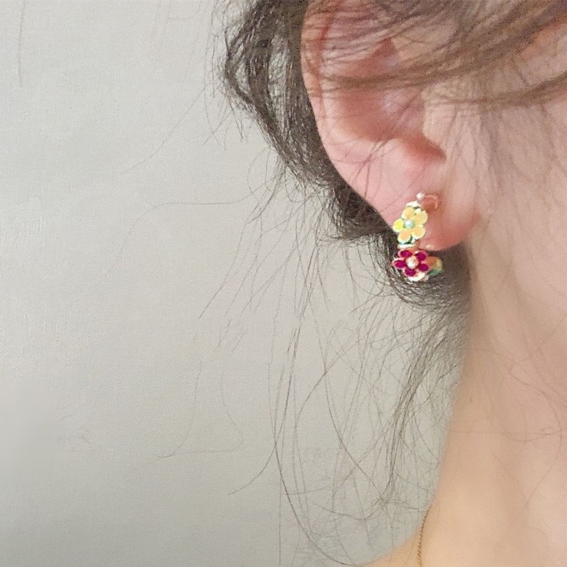 Anting Tusuk Gantung Desain Bunga Hias Sequin Warna Kontras Gaya Koreatrendy Untuk Wanita