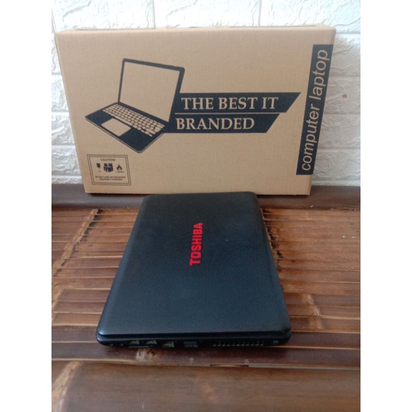 laptop toshiba core i3 penyimpanan double SSD dan HDD second garansi