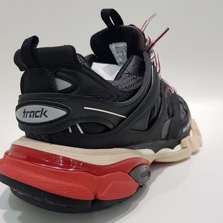 balenciaga track trainer black