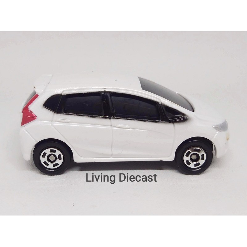 Diecast / miniatur Honda Jazz - tomica cool drive (White color)