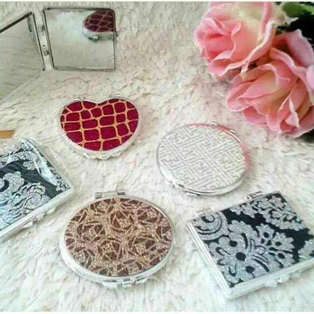 Souvenir pernikahan cermin pasir / Glitter bonus kartu ucapan terimakasih pakai nama pengantin