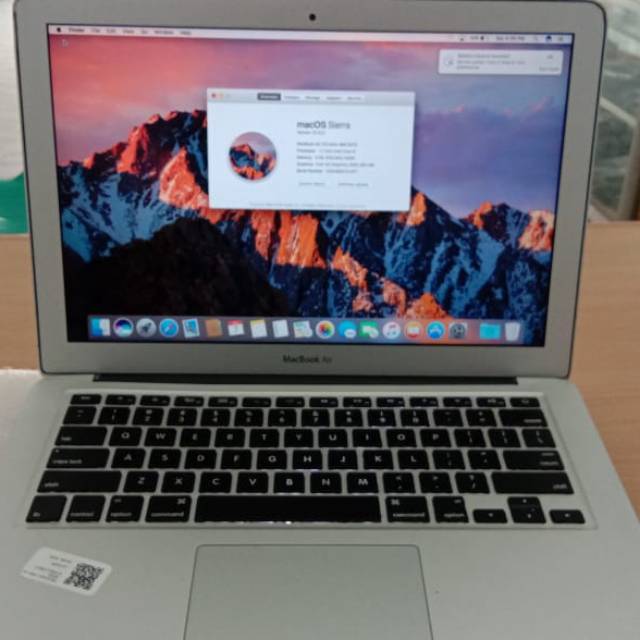 OBRAL ..MACBOOK AIR 11 INCH 2013 ..INTEL CORE I5 ..SSD 128 ia