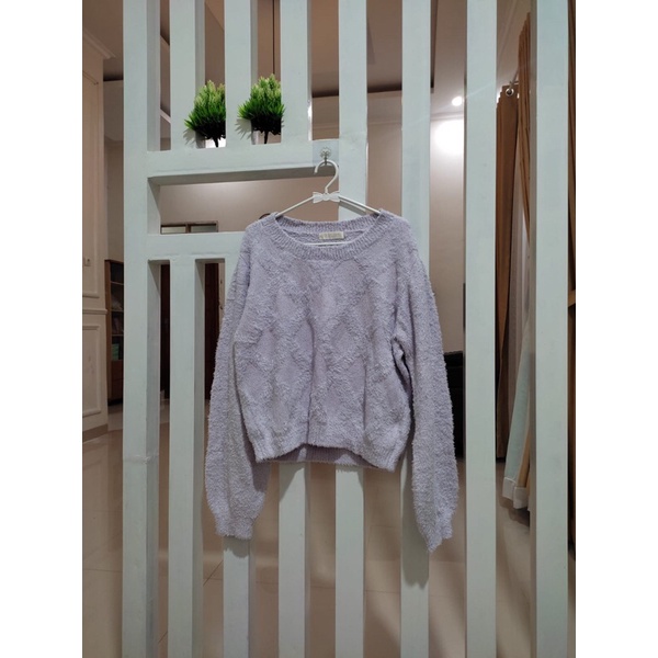 PRE ❤️ sweater rajut fuzzy crop top lengan balon warna lilac