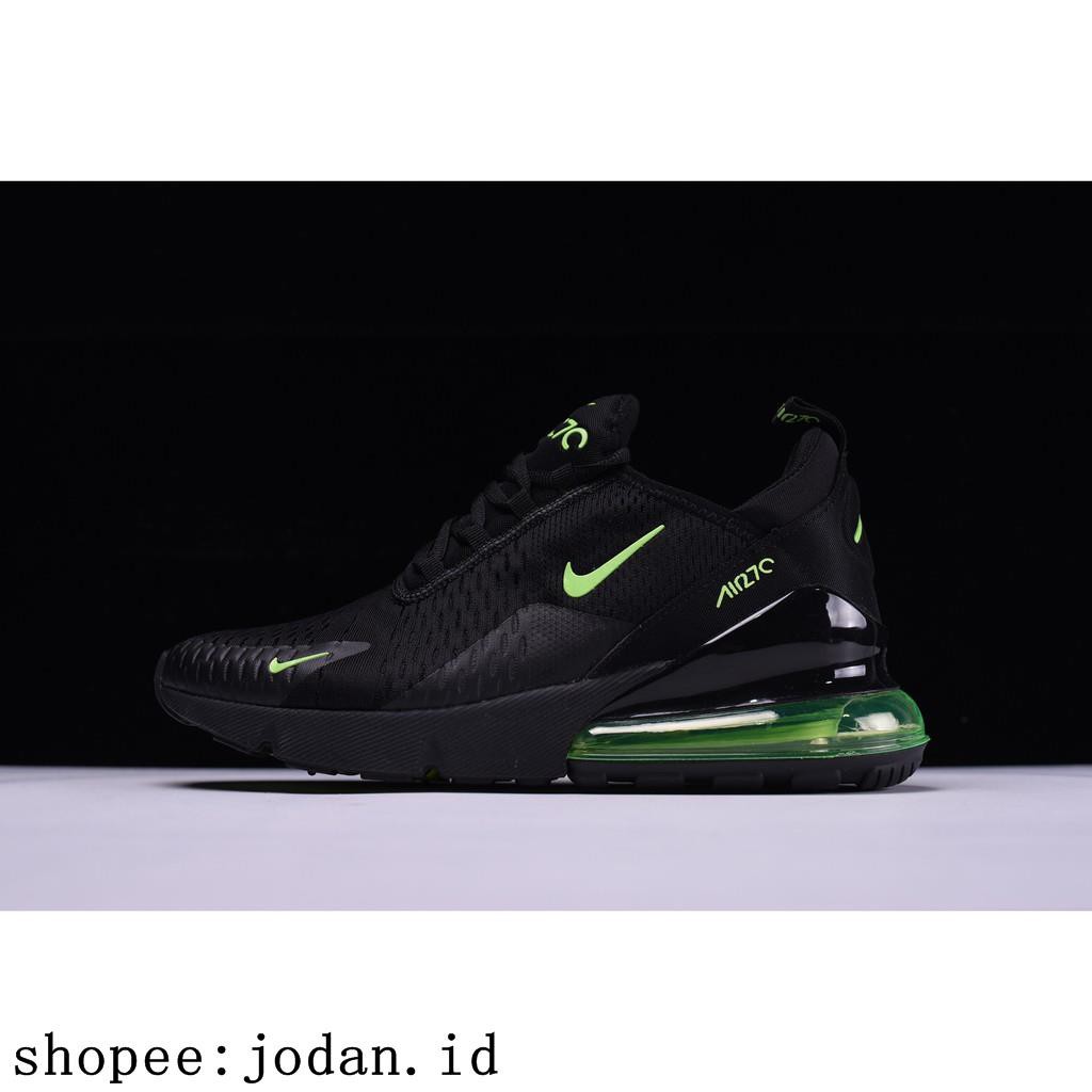 nike air max hitam