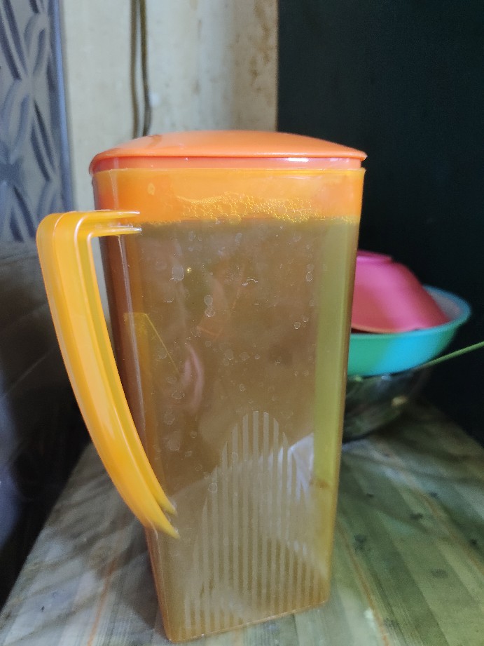 1pc Teko Mini Plastik 1.25 L/ Eskan Plastik/teko Air Minum/ Water Jug/ Teko Segi Aprikot S Lemony