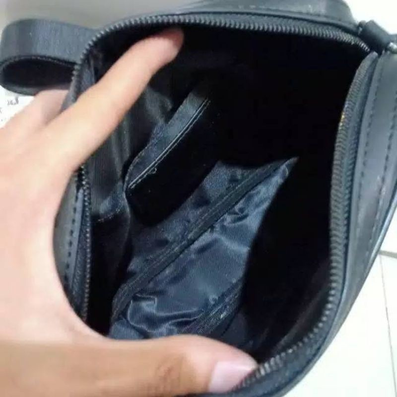 COACH GRAHAM SIGNATURE CROSSBODY/Handbag