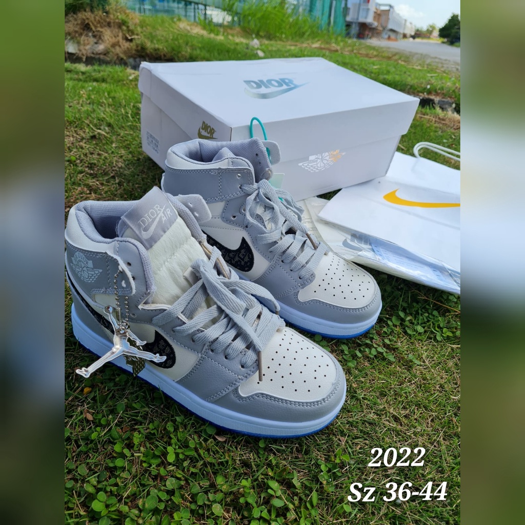 Sepatu Wanita Sneakers N1K  Jordan Air High 2022/ 2032SET PAPERBAG