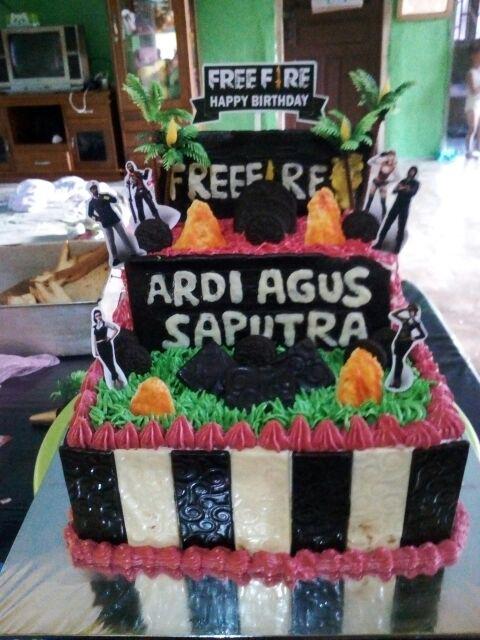 Kumpulan Gambar  Kue Ultah  Tema  Free Fire Terbaru