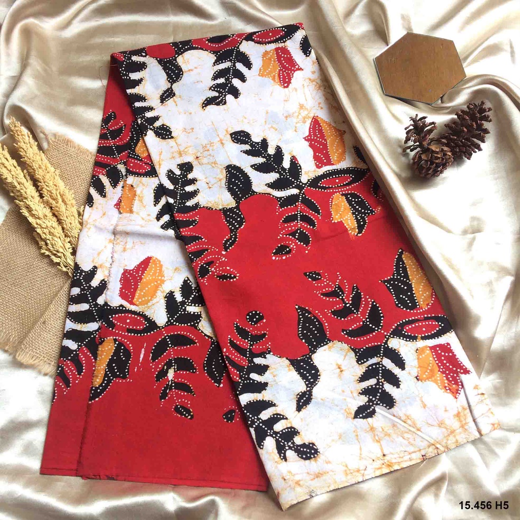 Batik Tulis Asli Madura -Serat Kayu Terbaru -Warna Merah Cream Cantik -Batik Cerah -15.456