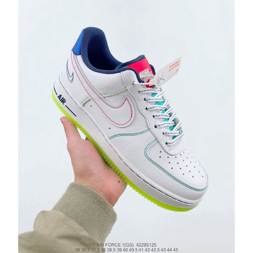 air force 1 outside the lines