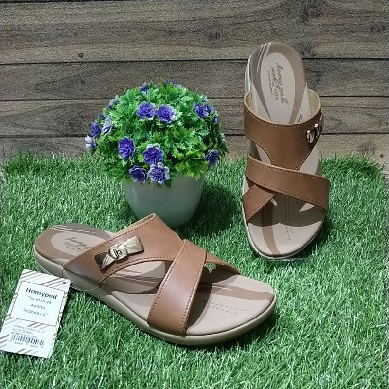 Homyped sandal flat wanita