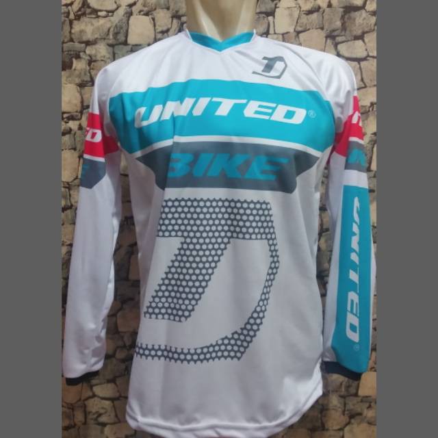Jersey sepeda united bike MTB putih>>Nama