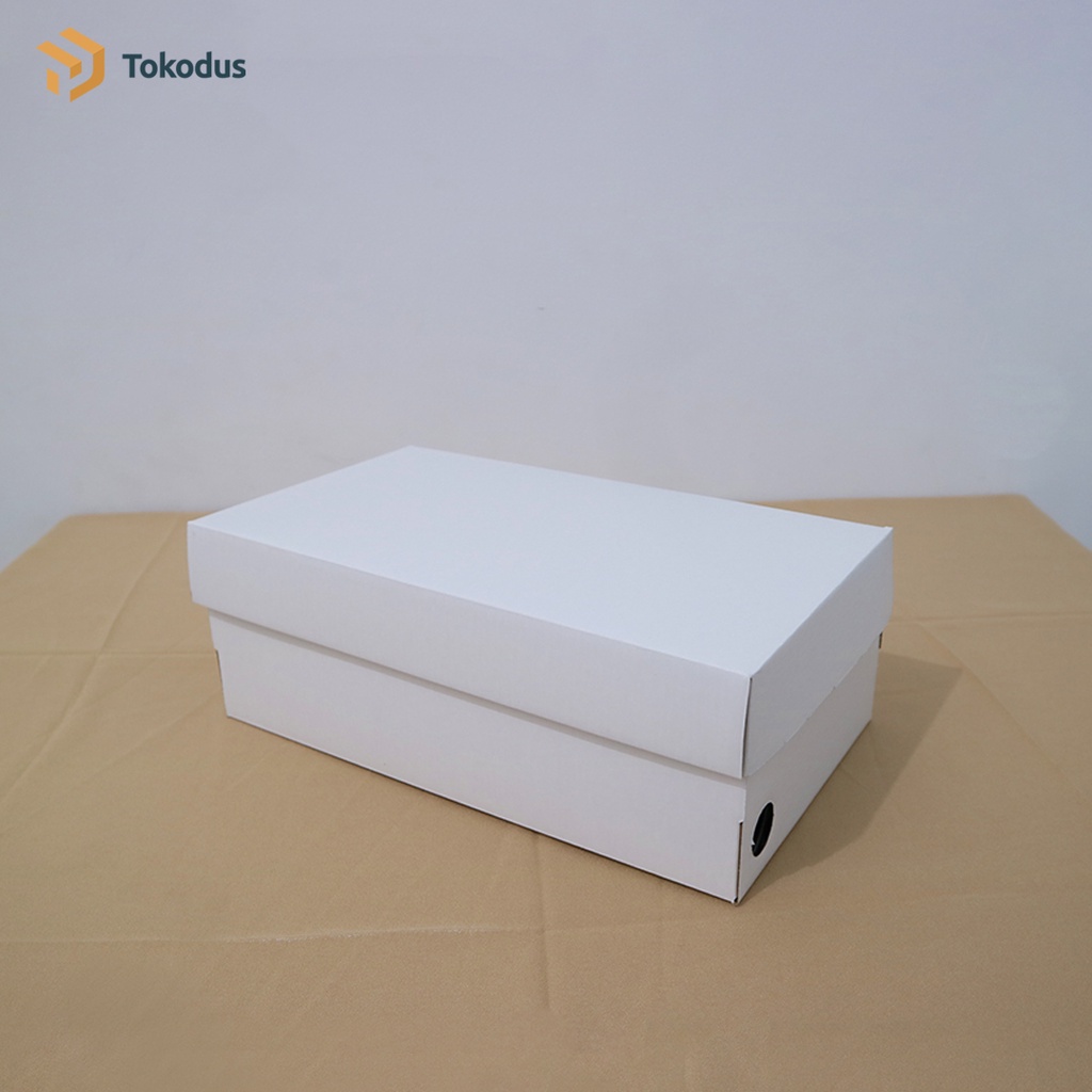 

Kardus Box Sepatu 31x20x11 cm Dus Sepatu/Box Die Cut Polos (Bisa Custom) - Tokodus Bandung