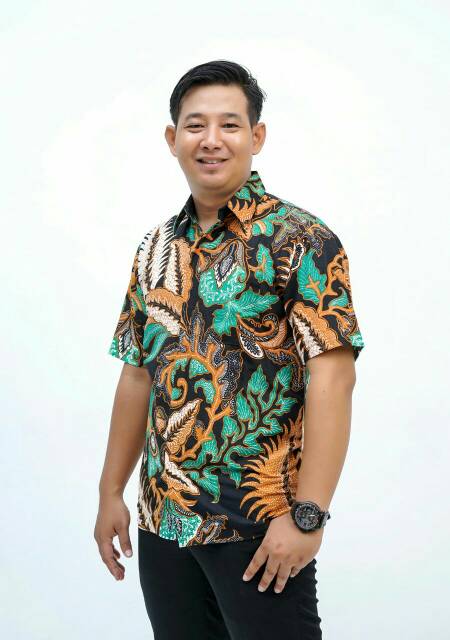 KEMEJA BATIK LENGAN PANJANG MOTIF DAUN HIJAU BATIK PEKALONGAN FASHION BATIK PRIA KERJA KANTOR 125