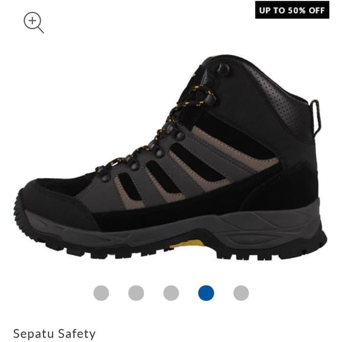 dunlop slip on shoes