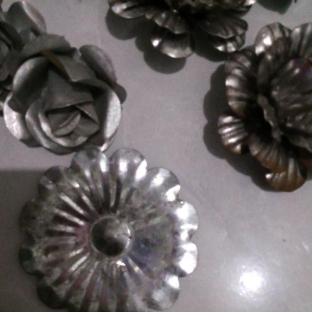 Bunga Matahari Besar Ornamen Tralis Besi Tempa