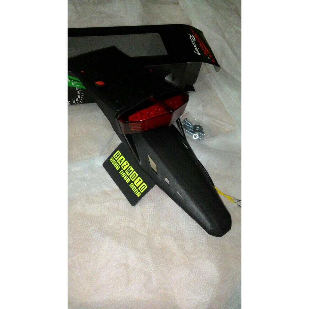 Spakbor belakang KLX /D-Tracker +stoplam LED