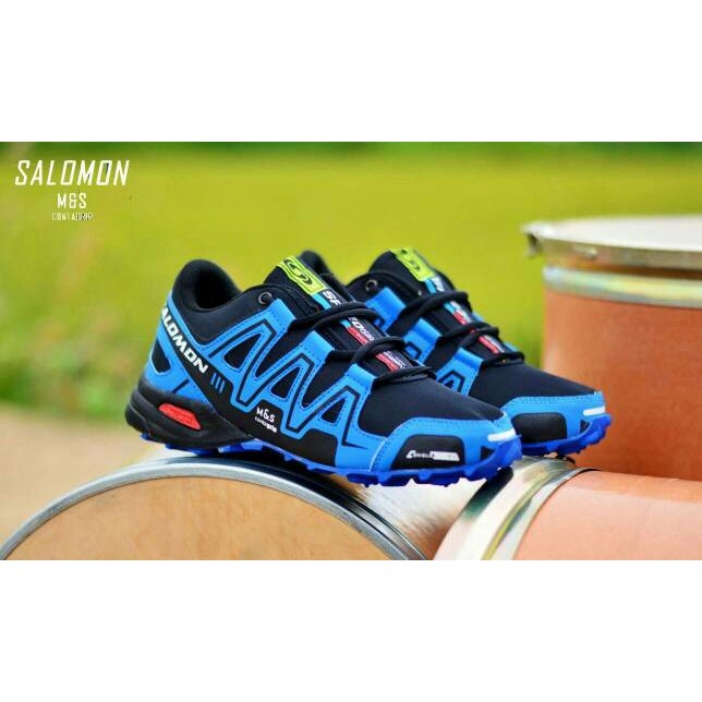 sepatu gunung cowok salomon tracking