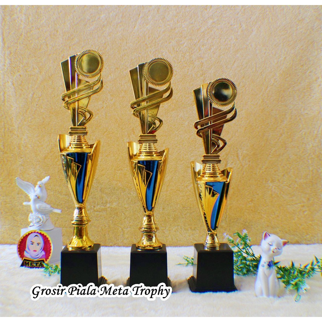 Piala SET Juara 123 & Harapan MURAH Lomba Mewarnai Menggambar Fashion Show Cup 2 Layer