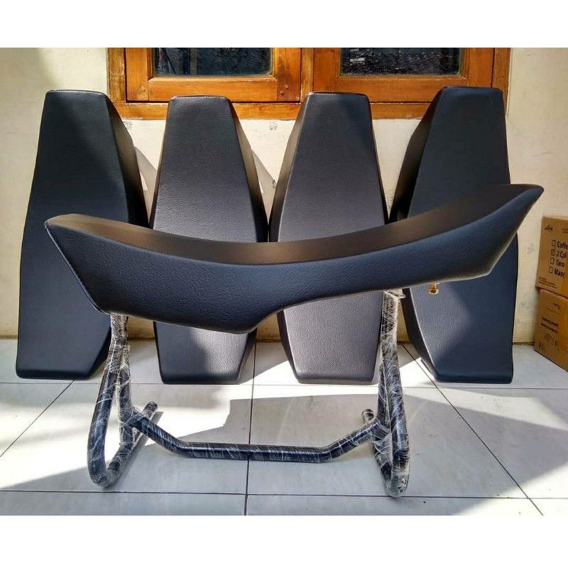 Jok perahu RX king kulit polos JOK RX KING PERAHU EXTREME BAHAN KULIT POLOS AMPLAS