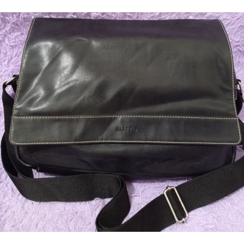 Ssamzie Sling Bag