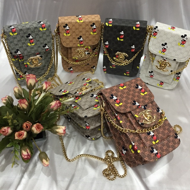 Tas hp motif Mickey Sling bag