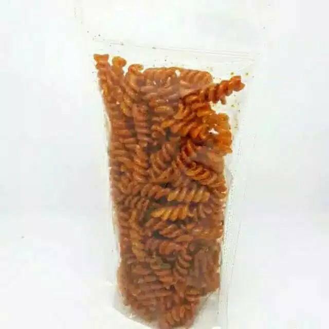 

MAKRONI KRIWIL KEMASAN POCH ISI 100GR RASA PEDAS EXTRA ORIGINAL DAUN JERUK/MAKRONI KRITING SPIRAL BANTET /CEMILAN HITS/MAKANAN VIRAL/BASRENG SULTAN DAUN JERUK PEDAS GILA MERCON/JAJANAN KHAS BANDUNG/SEBLAK KERING INSTANT TERMURAH KILOAN