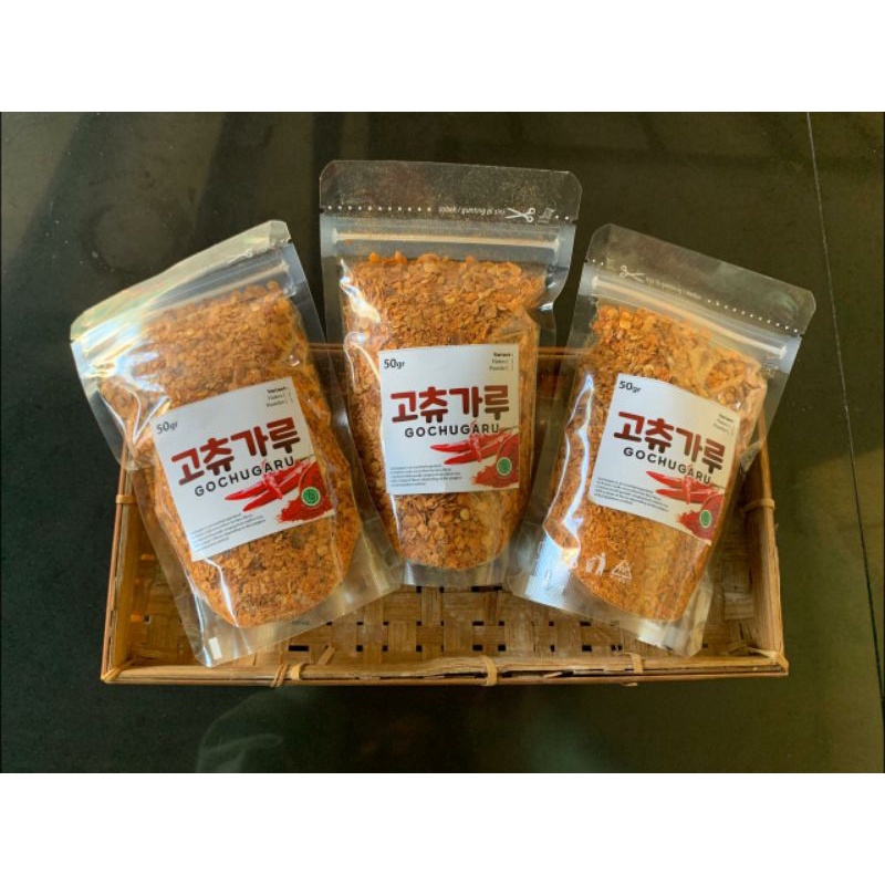 PROMO Gochugaru Halal MUI / Bubuk Cabe Cabai Red Pepper Powder Korea - Kasar &amp; Halus 50 Gram / Cabai Flake Kasar / Cabai Bubuk Super Korea Halus / Cabai Bubuk Murni / Gochugaru Korea / Gochujang Korea Bumbu Masak Korea Pedas Nikmat Halal / Cabe Bubuk